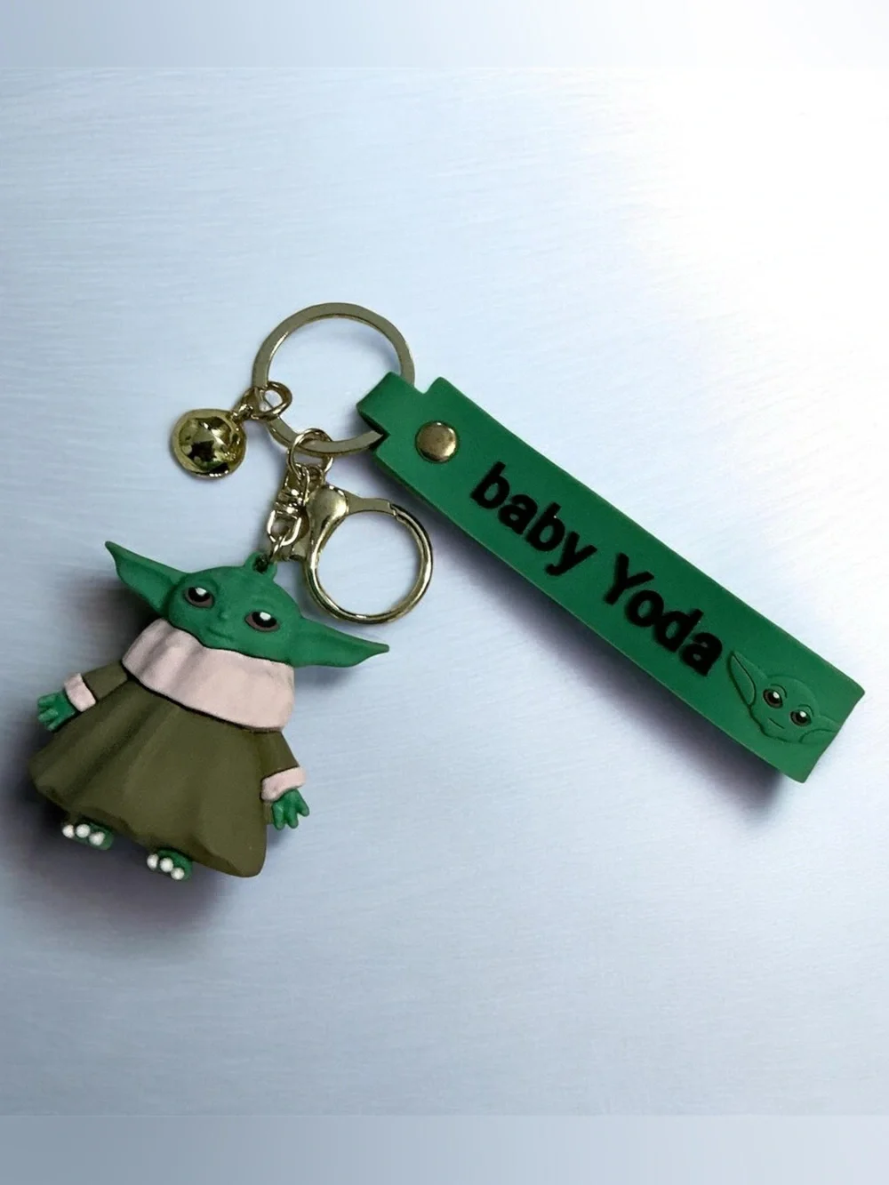 STAR WARS BABY YODA Mandalorian Figure KEY CHAIN RING Fob KEYCHAIN LIKE NEW!